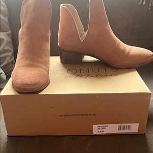 Coconuts by Matisse Blush Ankle Booties